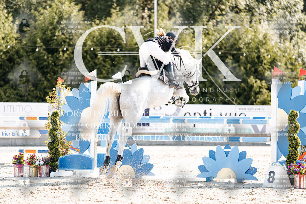 CK902467 | Turnierfotografie Pferdefotografie Trier Rheinland-Pfalz Pferdesport Reitsport Tierfotografie Sportfotografie Pferdevideo Pferdevideografie Equestrianvideography equestrianphotography  - Realisiert mit Pictrs.com