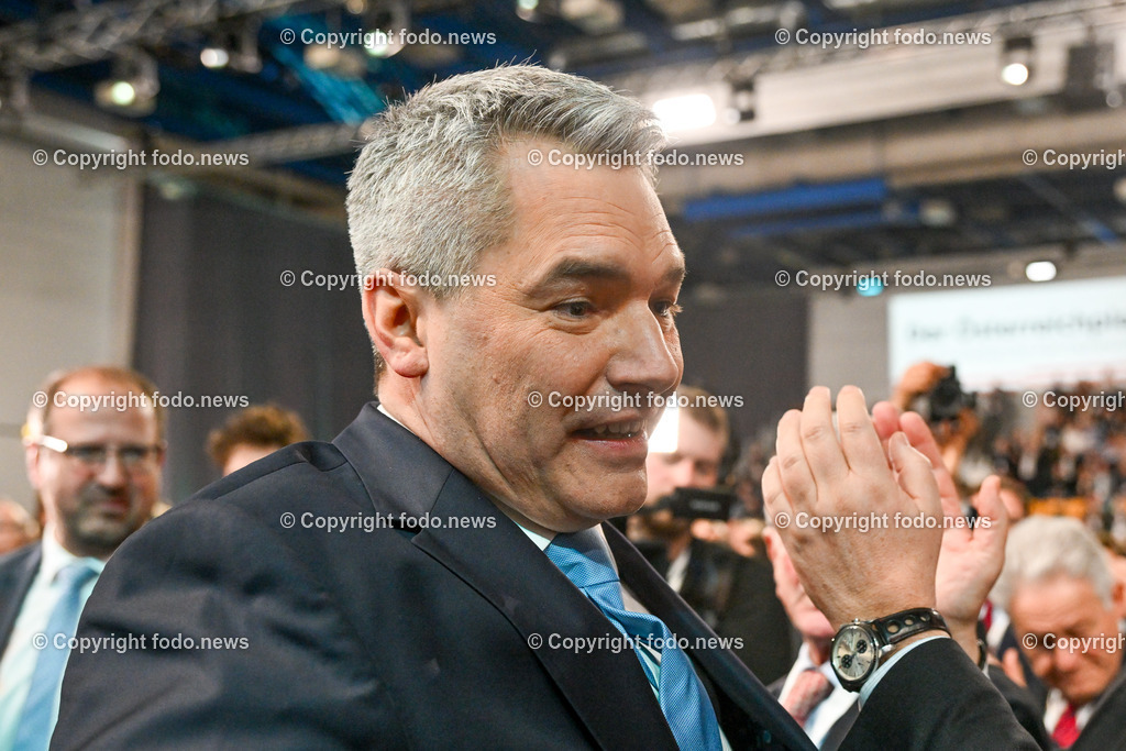 Der Oesterreichplan_ OeVP_ Wels_ 26.01.2024-7 | 26.01.2024, Wels, AUT, ÖVP, Der Österreichplan, im Bild BK Karl Nehammer (VP, Bundeskanzler)