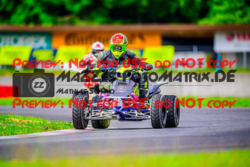 MaZZes_FotoMatrix_240609_6007705_2306 | QUAD