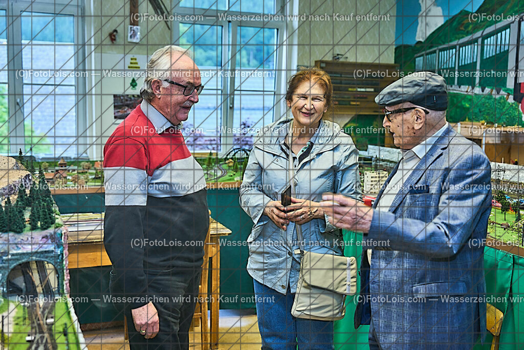 ALP9564_Foederation_Chopin-Ges_Lackenhof_Modellbahn-Etzler | (C)FotoLois.com, Alois Spandl, Föderation der internationalen Chopin-Gesellschafen (deren gibt es weltweit 34) - Zusammentreffen und Sitzung im Vorfeld des XXXIX. Chopinfestivals in der Kartause Gaming und Rahmenprogramm - Ausflug mit dem Bus zum Lunzer See und nach Lackenhof, gemeinsames Abendessen, Do 3. August 2023.