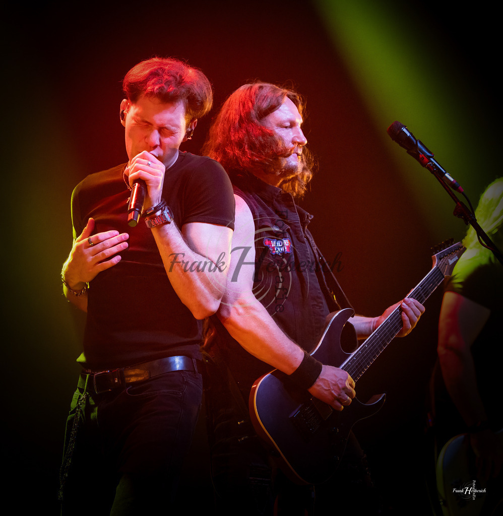 Allstars Geiselwind  13.12.2025 | Frank Herberich Fotografie, Frank Herberich, Fotografie, Hochzeit, Portrait, St. Peter Ording, Ording, Westerhever, Nordsee, Frank Fotografie, Hardheim,  Odenwald,Walldürn, Band,Eventfotografie - Realisiert mit Pictrs.com