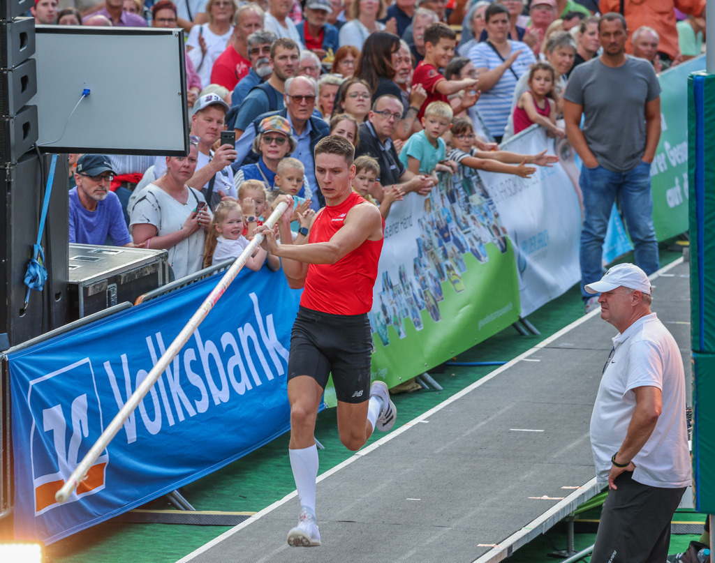 top-top.de-250828-138 | Foto, Video, Fotografie, Videografie, Fotobox, DJ, Discjockey, Musik, Musikbox, Veranstaltung, Photobooth, Amazon, Ebay, Buchtipp, Bestseller, Autor, Verlag, Buch, Wesel, Hamminkeln, NRW, Dinslaken, Rees, Drohne, Hochzeit, Party, Fotobox, Wesel, Fotograf