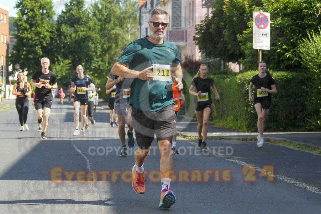250621_1045_EV4_4060 | Sportfotografie im Rhein-Sieg Kreis, Köln, Bonn, NRW, Rheinland Pfalz, Hessen, etc. Unser Tätigkeitsfeld umfasst den Laufsport vom Volkslauf über den Marathon, Duathlon, Triathon bis zum Ultralauf wie Kölnpfad Ultra oder Schindertrail.