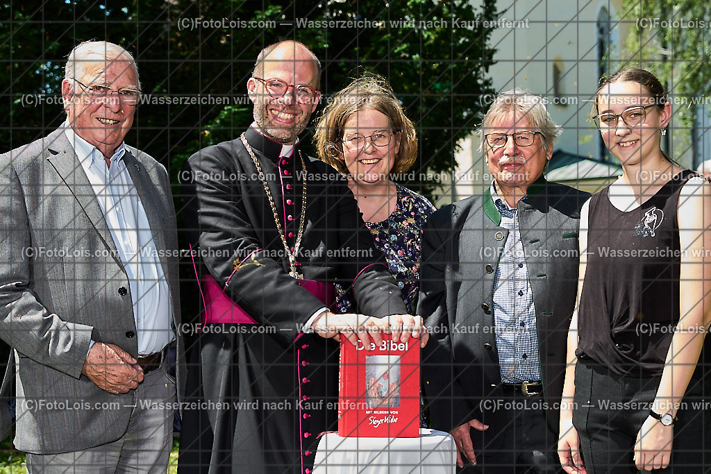ALP1402_PfarrFirmung Wieselburg_Firmling-PateIn_Familie | (C)FotoLois.com, Alois Spandl, Firmung in der Pfarrkirche Wieselburg mit Generalvikar Dr. Christoph Weiss, Dechant Pfarrer Daniel Kostrzycki und Monignore Franz Dammerer, Sa 15. Juni 2024.
