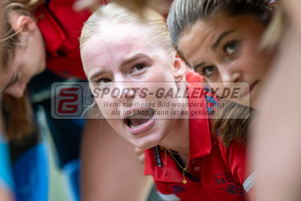 SFE_20231022_0041 | Deutsche Meisterschaft Weibliche U16 Finale Uhlenhorst Mülheim - Düsseldorfer HC am 22.10.2023 in Köln (Düsseldorfer Hockeyclub 1905 e.V.), Photo: Stephan Fehrmann 2023 (Sports-Gallery)