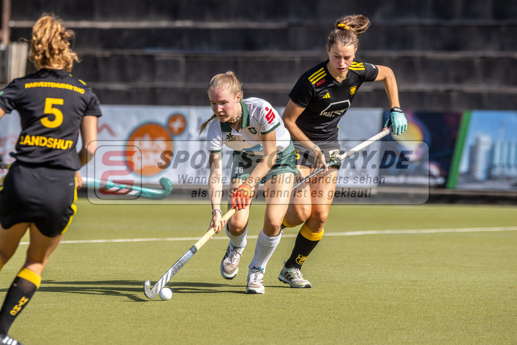 MJ_01.10.2023_F_UHTC-HTHC-49 | Ida Müntefering (Uhlenhorst Mülheim #26), Uhlenhorst Mülheim - Harvestehuder THC am 1.10.2023 im Waldstadion, Mülheim a. d. Ruhr