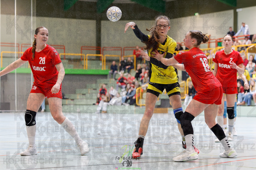 Hessenmeisterschaft wJC - Finale; HSG Kleenheim - HSG Weiterstadt/ Braunsh.Worf. | Hessenmeisterschaft wJC - Finale; HSG Kleenheim - HSG Weiterstadt/ Braunsh.Worf. am 22.03.2025 in Biedenkopf (Sporthalle Lahntalschule)Photo © 2025 - Jörg Heinrich - Realisiert mit Pictrs.com