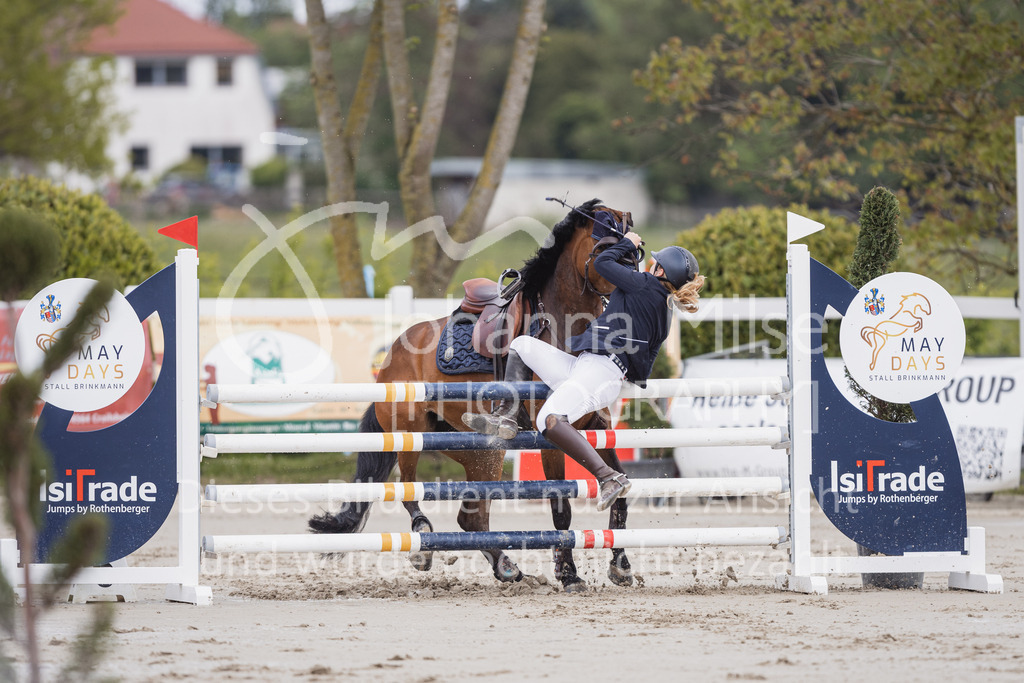 230520_MayDays_L-Spr-U25-419 | Deine schönsten Turniermomente als professionelle Fotos! Entdecke hochwertige Pferdesport-Fotografie im Online-Shop. Jetzt Fotos finden & bestellen!