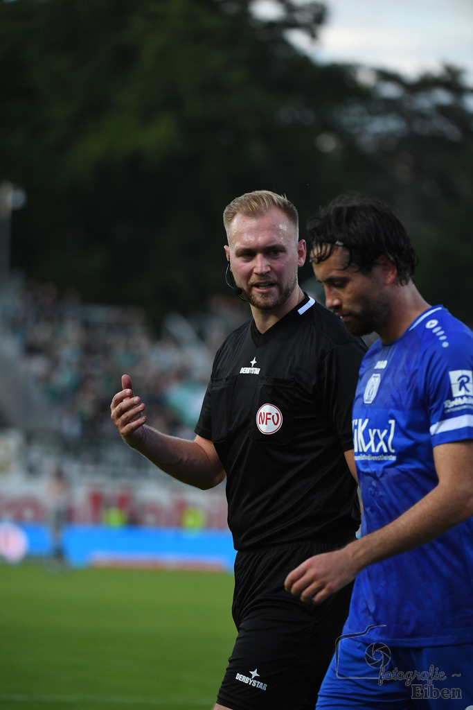 SV Meppen-VfB Lübeck | Herren Regionalliga Nord; SV Meppen (blau)-VfB Lübeck (weiß) am 01.08.2025 in Meppen (Hänsch-Arena), Photo: Philip Eiben 2025 - Realisiert mit Pictrs.com