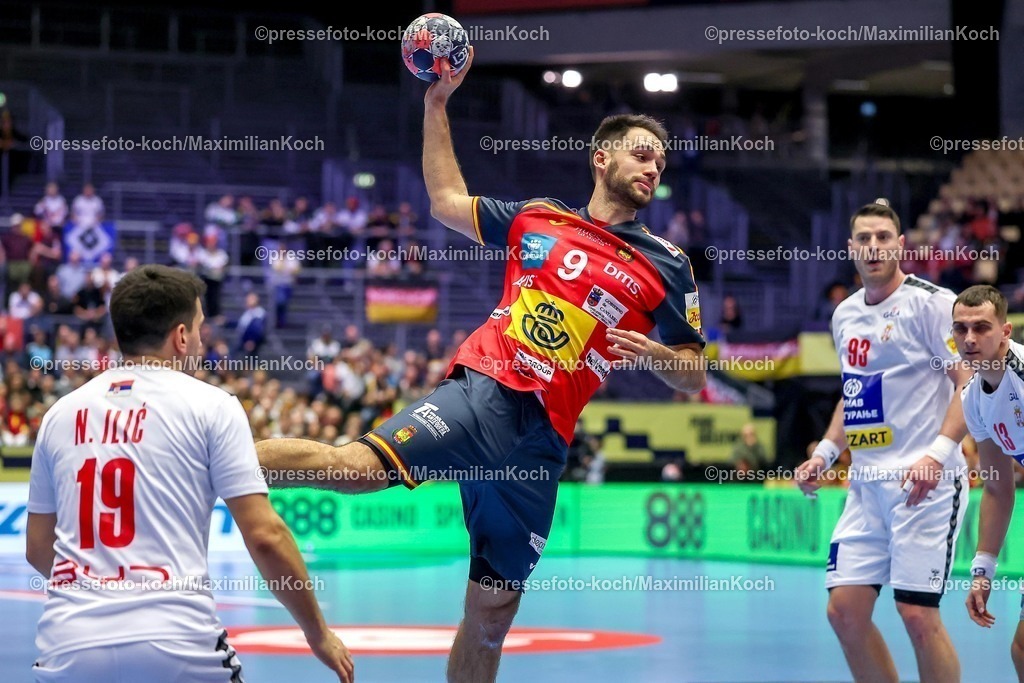 EHF15012601068 | 15.01.2026, Handball, Men's EHF EURO 2026, Spanien - Serbien, Jyske Bank Boxen in Herning, Dänemark, Preliminary Round:  Ian Tarrafeta Serrano (Espania #09) 