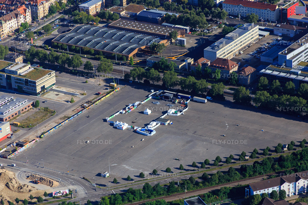 Luftbild: Messplatz Karlsruhe im Ortsteil Oststadt in Karlsruhe im Bundesland Baden-Württemberg in Deutschland. Foto: IMG_093019.jpg vom 13.08.2016 durch Werner Riehm/FLY-FOTO.deSchreiben