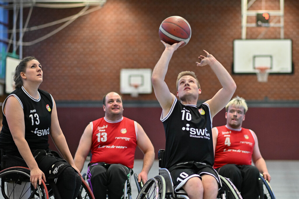 2025-12-14-Ralph_Kunze-6542 | Ralph Kunze - Realisiert mit Pictrs.com