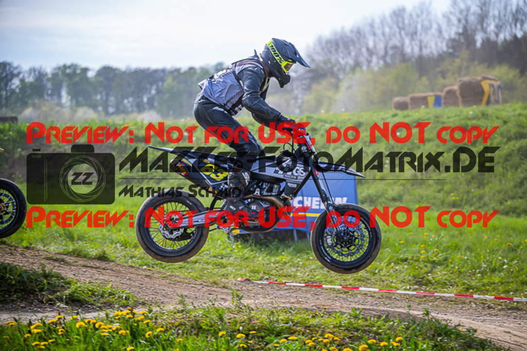 MaZZes_FotoMatrix_230507_0239 | S2