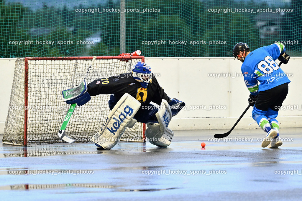 VAS Ballhockey Villach vs. ASKÖ Villach Ballhockey | #70 Moser Lukas, #88 Ahammer Benjamin, VAS Ballhockey Villach vs. ASKÖ Villach Ballhockey, VAS Ballhockey Villach vs. ASKÖ Villach Ballhockey am 28.05.2025 in Villach (Alpen Arena ), Austria, (Photo by Bernd Stefan)