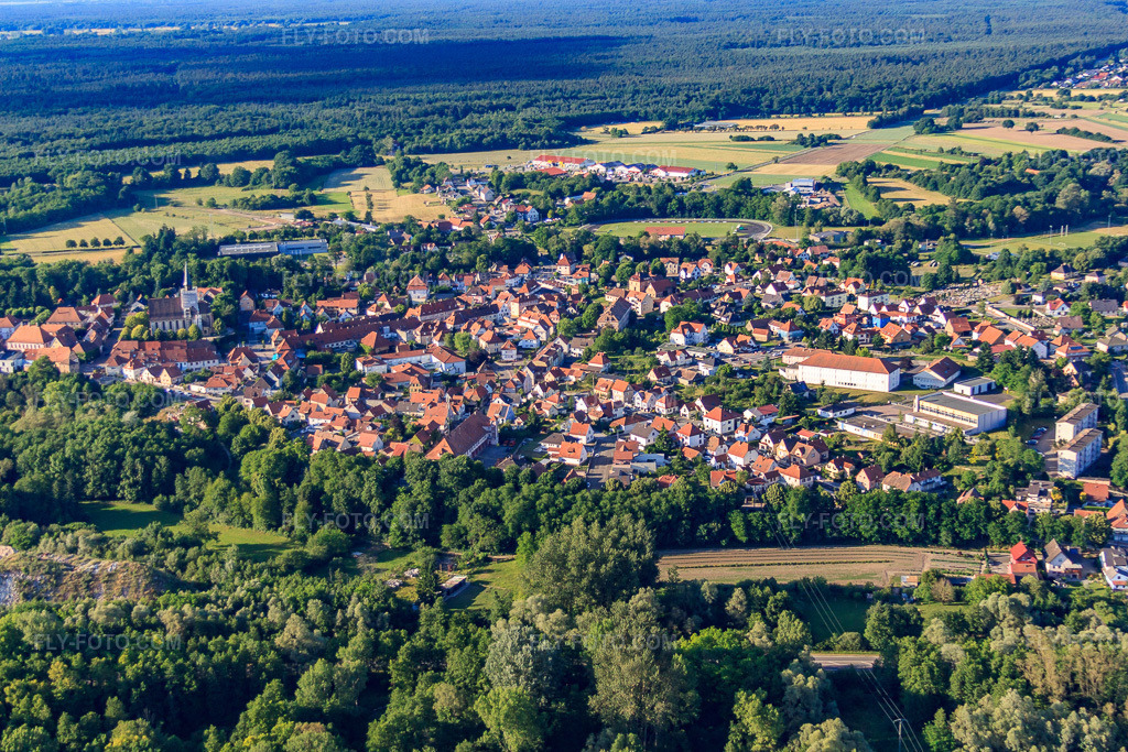 Aerial view: City overview from the south in Lauterbourg in the state Bas-Rhin, France. – Photo: IMG_66577.jpg taken on 06/05/2014 by Werner Riehm/FLY-FOTO.com – Resolution of the original: 4752 x 3168 px