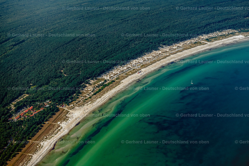 4061842 | Nationalpark Vorpommersche Bodenlandschft, PREROW 08.09.2021 Ostseeküstenlandschaft und  Sandstrand bei Prerow im Bundesland , Deutschland. // Coastline on the sandy beach of Baltic Sea in Prerow in the state , Germany. Foto: Gerhard Launer