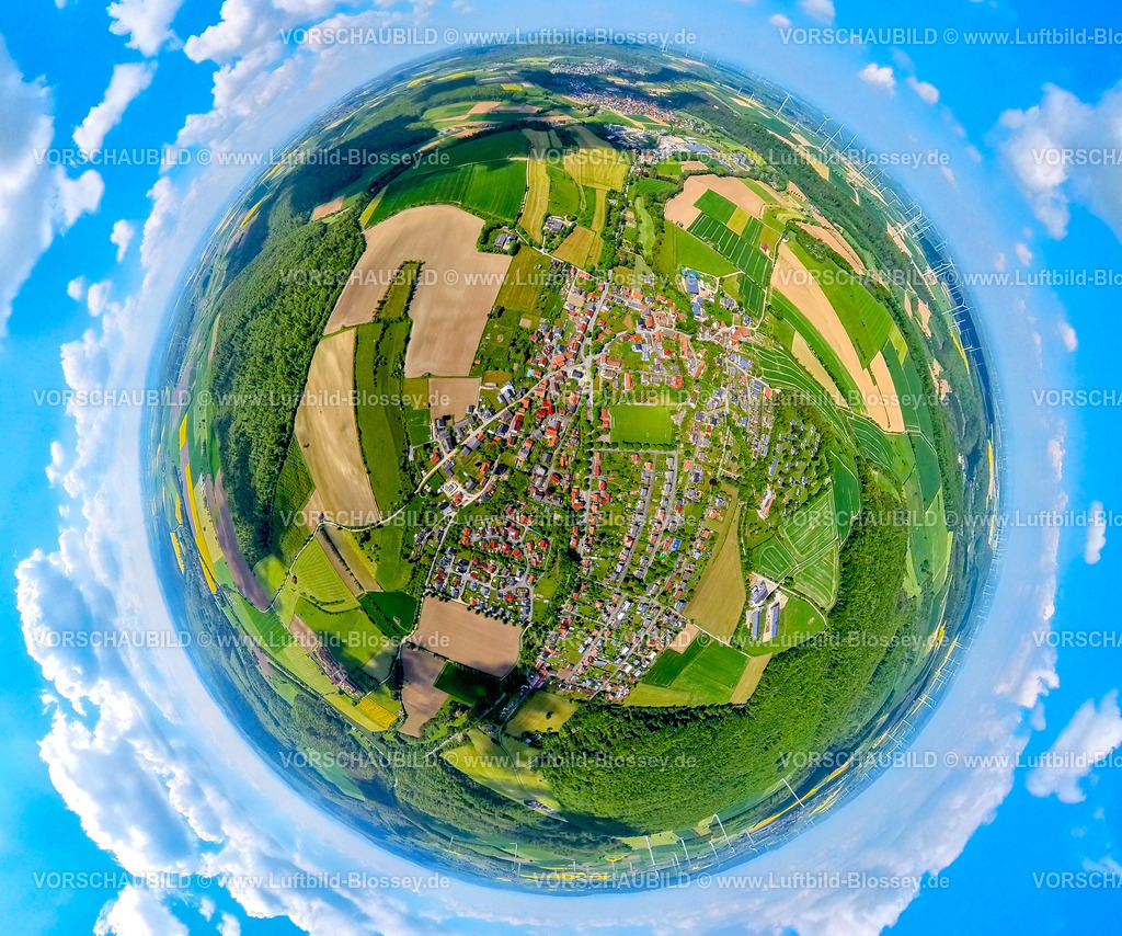 Lichtenau240590458Husen | Luftbild, Lichtenau Wohngebiet Ortsansicht, Wiesen und Felder, Erdkugel, Fisheye Aufnahme, Fischaugen Aufnahme, 360 Grad Aufnahme, tiny world, little planet, fisheye Bild, Lichtenau, Ostwestfalen, Nordrhein-Westfalen, Deutschland