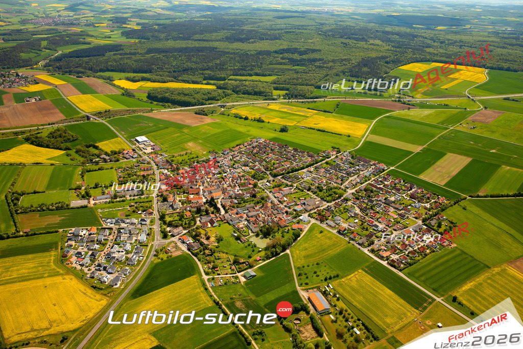 Das Luftbild zeigt :  Rödelmaier - Die Luftaufnahme wurde 2024 vom UL-Flugzeug aus erstellt ( keine Drohne ) - Hochauflösende Luftaufnahme - Für grossformatige Ausdrucke geeignet. Die Geschenkidee !Mit Lizenz und Bildrechte bestellbar