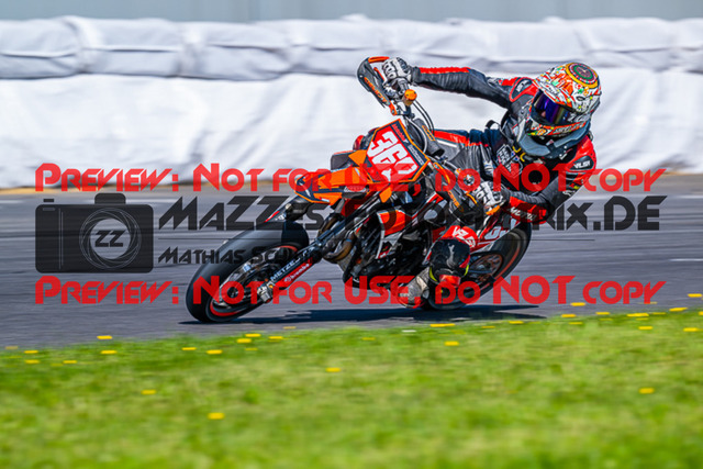 MaZZes_FotoMatrix_230527_8500 | S4