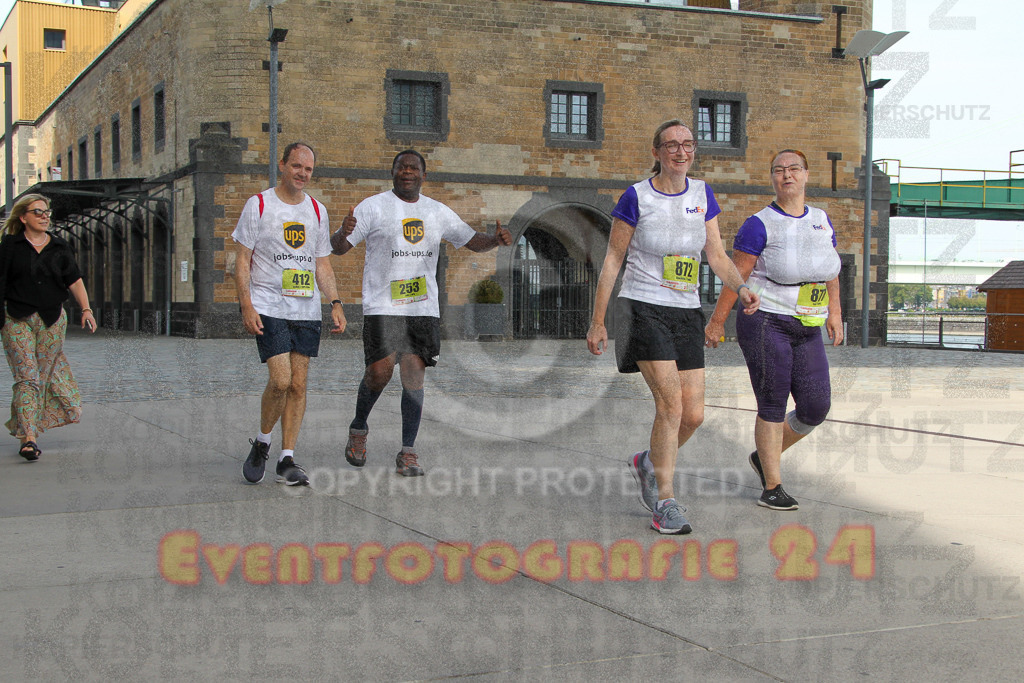 250920_1348_EV4_6702 | Sportfotografie im Rhein-Sieg Kreis, Köln, Bonn, NRW, Rheinland Pfalz, Hessen, etc. Unser Tätigkeitsfeld umfasst den Laufsport vom Volkslauf über den Marathon, Duathlon, Triathon bis zum Ultralauf wie Kölnpfad Ultra oder Schindertrail.