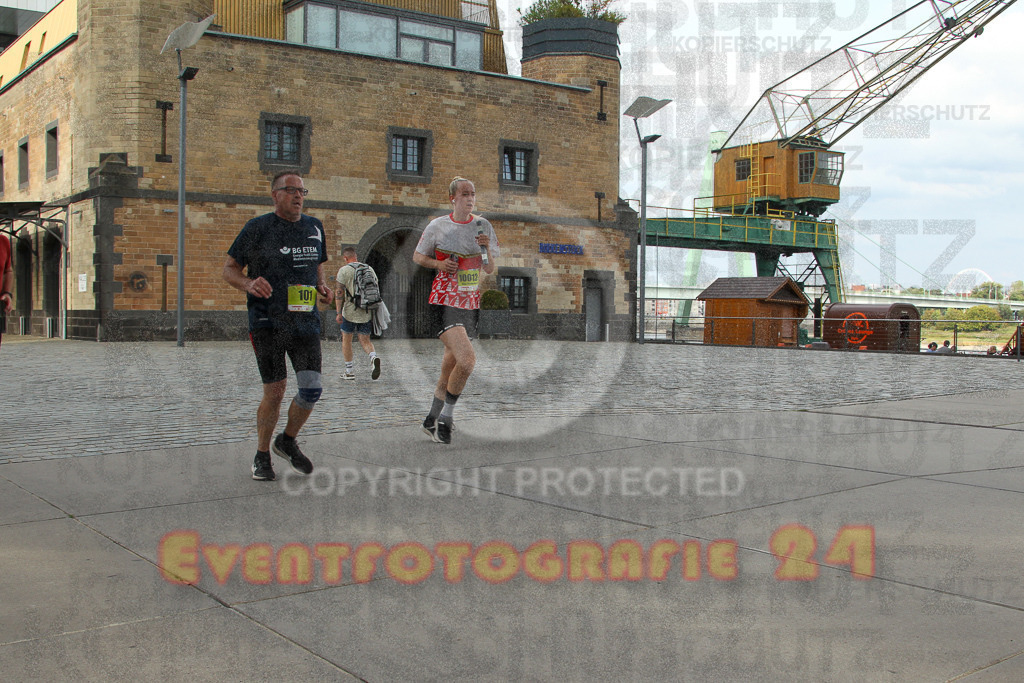 250920_1532_EV4_9097 | Sportfotografie im Rhein-Sieg Kreis, Köln, Bonn, NRW, Rheinland Pfalz, Hessen, etc. Unser Tätigkeitsfeld umfasst den Laufsport vom Volkslauf über den Marathon, Duathlon, Triathon bis zum Ultralauf wie Kölnpfad Ultra oder Schindertrail.