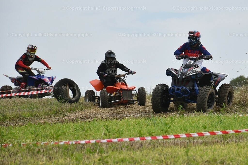 DSC_0062 (2) | Sportfotografie , Motorsport, Motoross, Reitsport, Mointainbike, Enduro,
Landschaft , Outdoor, Eventfotografie, Landschaft, Bilder online bestellen - Realisiert mit Pictrs.com