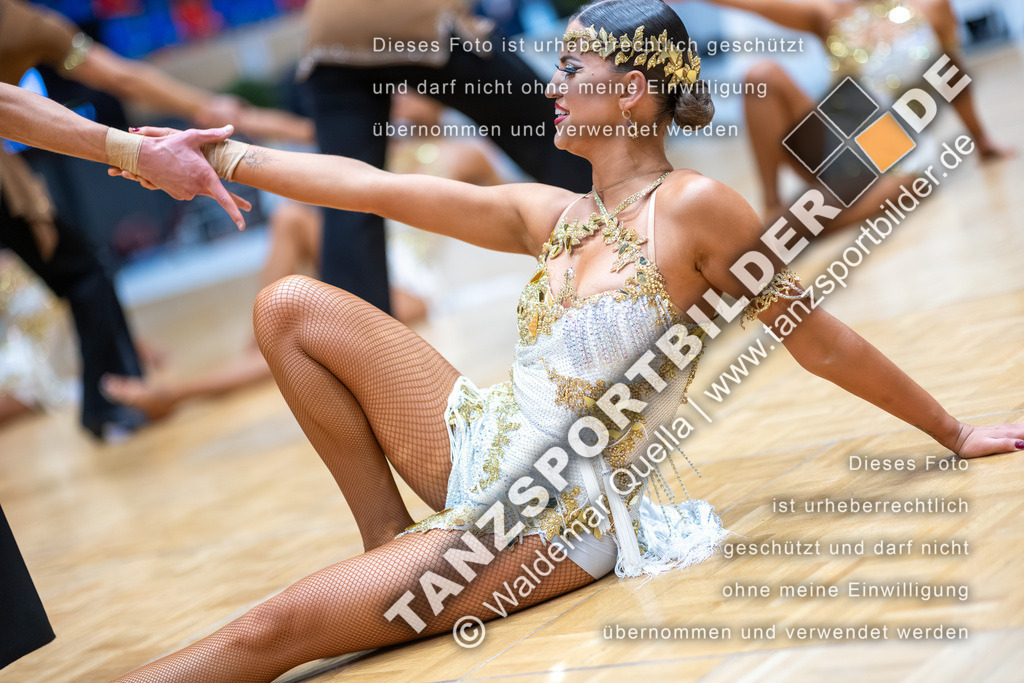 20260328-02213 | Hier finden Sie Tanz Bilder vom Latein und Standard Formationen tanzen. Sportbilder vom Tanzsport. Schöne Fotos und von Weltmeisterschaft, Europameisterschaft, Bundesliga, Regionalliga, Oberliga und Landesliga sowie von GOC Stuttgart, DanceComp, WM Bremen