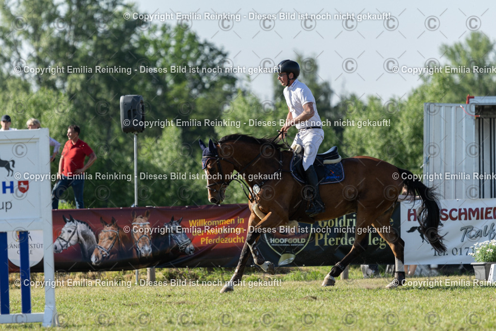 CL5A5978 | Emilia Reinking Fotografie - Realisiert mit Pictrs.com