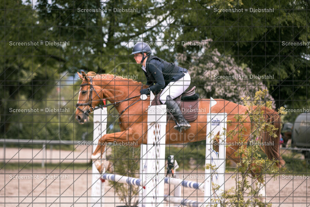 _W6A9666 | ronjaprokoschfotografie - Realisiert mit Pictrs.com