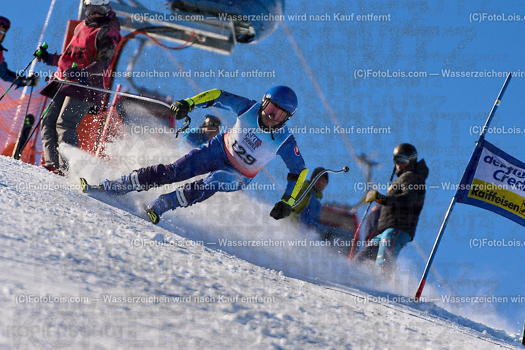 ALP4978_MASTERS-Cup_GS-A Herrn_Hill Jan | (C)FotoLois.com, Alois Spandl. FIS Masters-Cup Wildschönau, Giant Slalom auf der Piste Schatzberg GS, Siegerehrung auf dem Dorfplatz Niederau, Sa 13. Januar 2024.