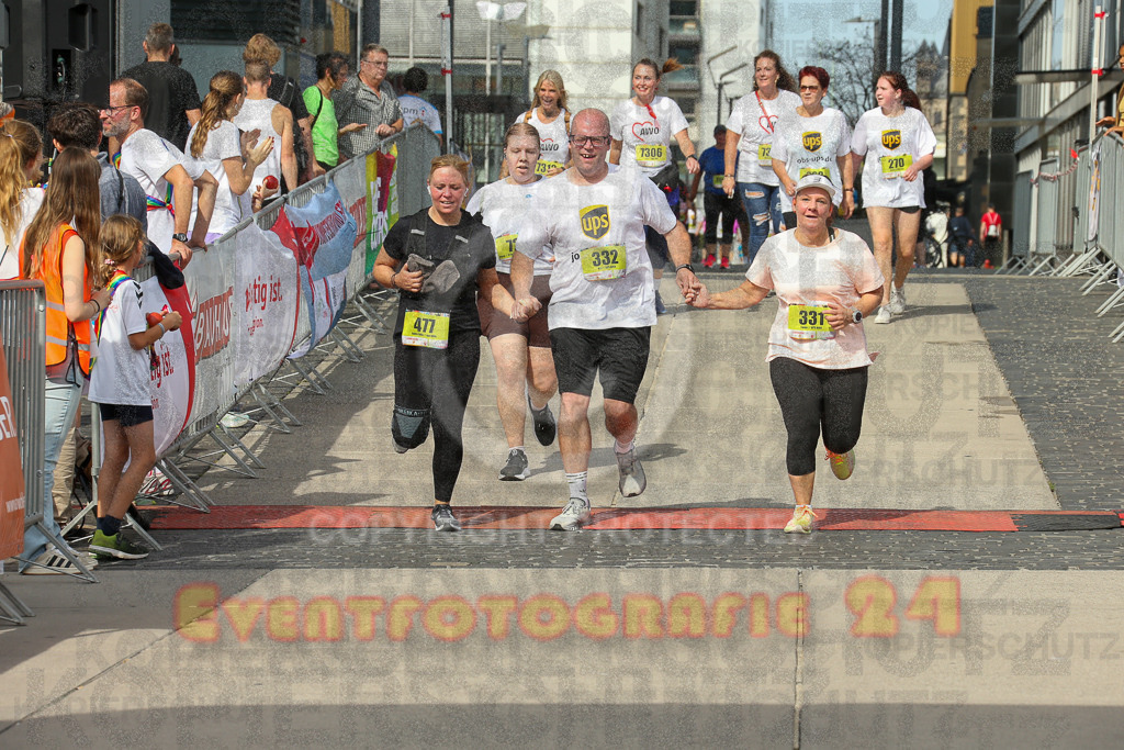 250920_1345_EX1_6495 | Sportfotografie im Rhein-Sieg Kreis, Köln, Bonn, NRW, Rheinland Pfalz, Hessen, etc. Unser Tätigkeitsfeld umfasst den Laufsport vom Volkslauf über den Marathon, Duathlon, Triathon bis zum Ultralauf wie Kölnpfad Ultra oder Schindertrail.