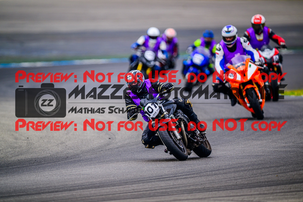 MaZZes_FotoMatrix_240614_6007705_7074 | INST