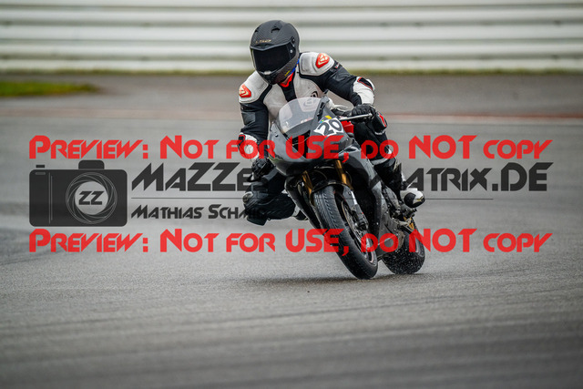 MaZZes_Fotomatrix_20240401_6007705_3050 | Fotograf Mathias Schmid
Sportfotograf,
Eventfotograf,
Hochzeitsfotograf,
Portraitfotograf