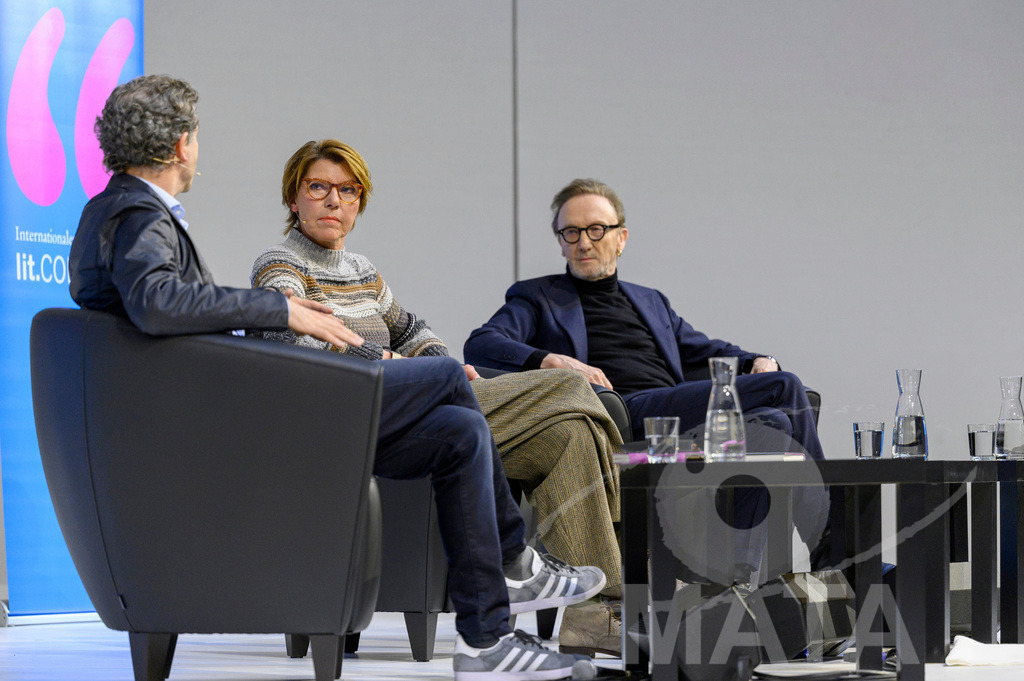 _DWA5726 | Marius Müller-Westernhagen bei der lit.Cologne 2023 Veranstaltung 'Ein Leben der Superlative' in der Oper Köln. Köln, 09.03.2023 - Realisiert mit Pictrs.com
