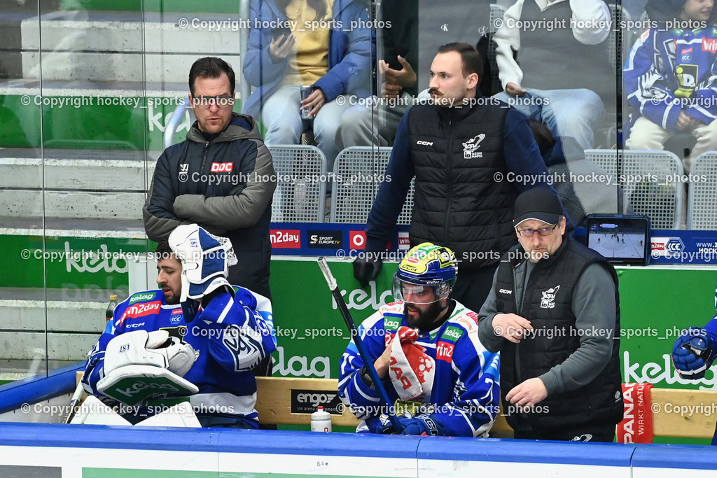 EC IDM WÄRMEPUMPEN VSV vs. MOSER MEDICAL GRAZ99ERS | #35 Joe Cannata EC VSV hängenden Kopf, , #71 Steven Strong EC VSV, Dr. Müller-Muttonen Steve-Oliver Teamdoc EC VSV, Nico Steinwender Physiotherapist EC VSV, EC IDM WÄRMEPUMPEN VSV vs. MOSER MEDICAL GRAZ99ERS, EC IDM WÄRMEPUMPEN VSV vs. MOSER MEDICAL GRAZ99ERS am 17.03.2026 in Villach (Stadthalle Villach), Austria, (Photo by Bernd Stefan)