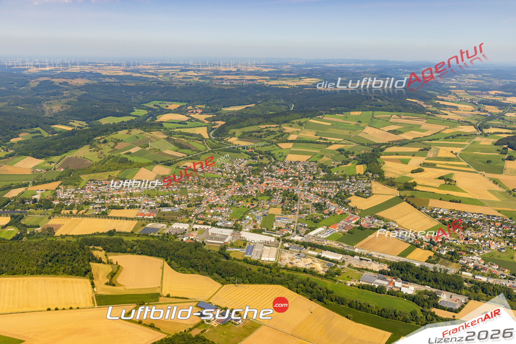 Luftaufnahme Scherfede Warburg - Die Luftaufnahme wurde 2025 vom UL-Flugzeug heraus erstellt ( ohne Drohne ) - Hochauflösende Luftaufnahme - für professionelle Ausdrucke geeignet. Die Geschenkidee !Mit Lizenz und Bildrechte bestellbar