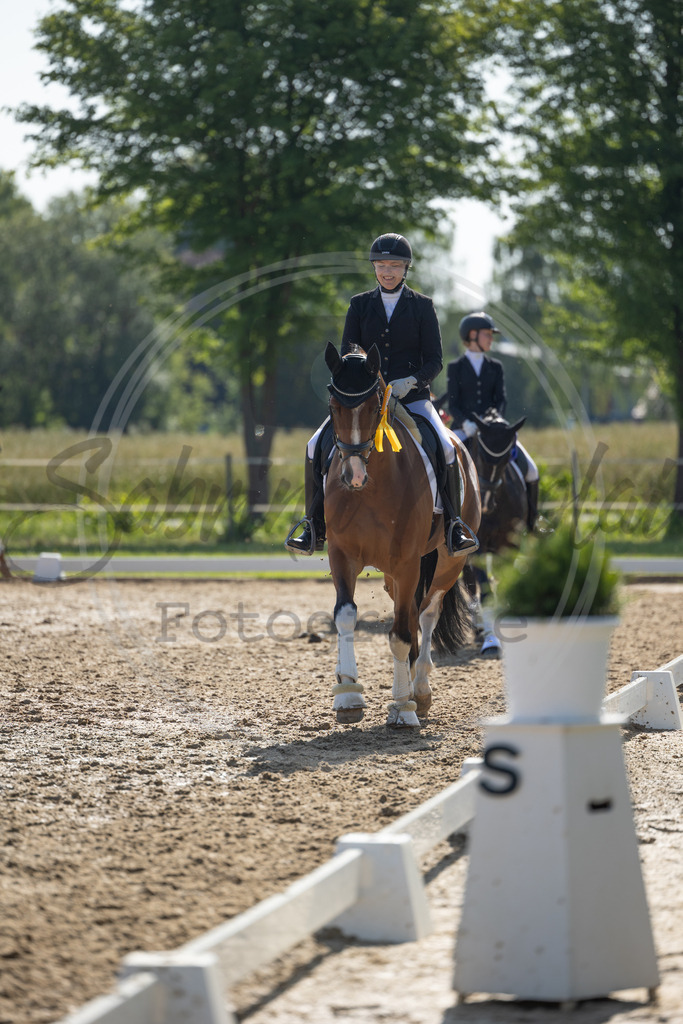 994A4474 | sabrinanicolaifotografie - Realisiert mit Pictrs.com