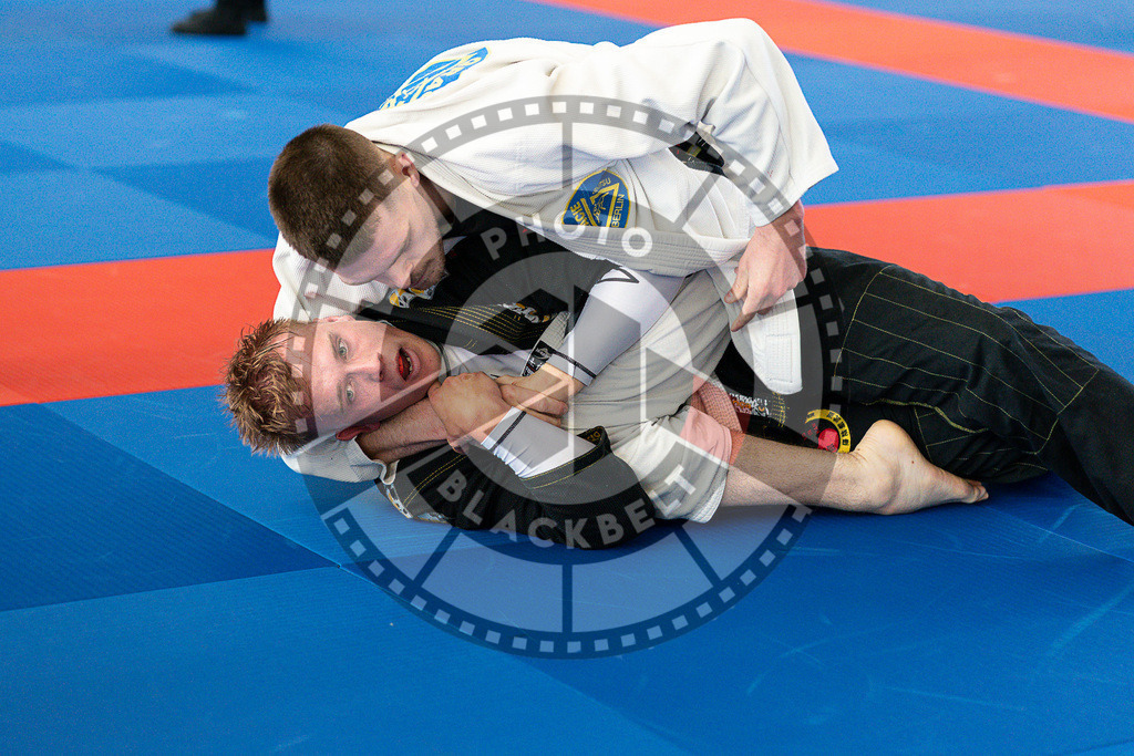 20250510PBB1034 | Athletes compete during the JJLG Berlin Open Jiu-Jitsu Championship on May 10, 2025 in Berlin, Germany. © Chiara Dazi / photoblackbelt