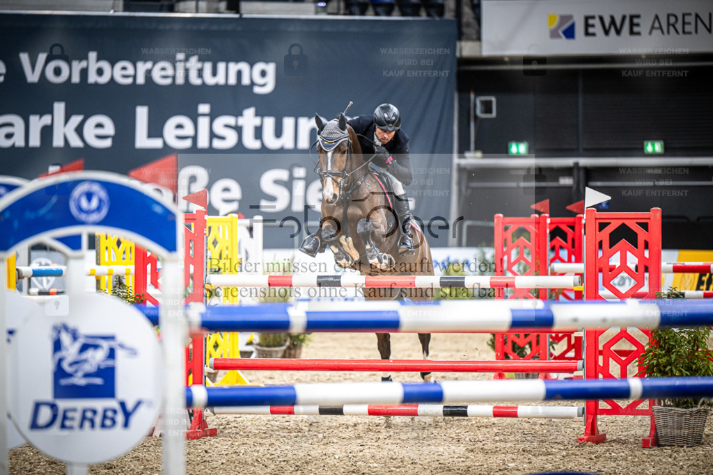 DOS_0470 | Entdecke hochwertige Reitturnierfotos von Foto Oger. Professionell, emotional und authentisch – jetzt Lieblingsmomente im Shop bestellen. - Realisiert mit Pictrs.com