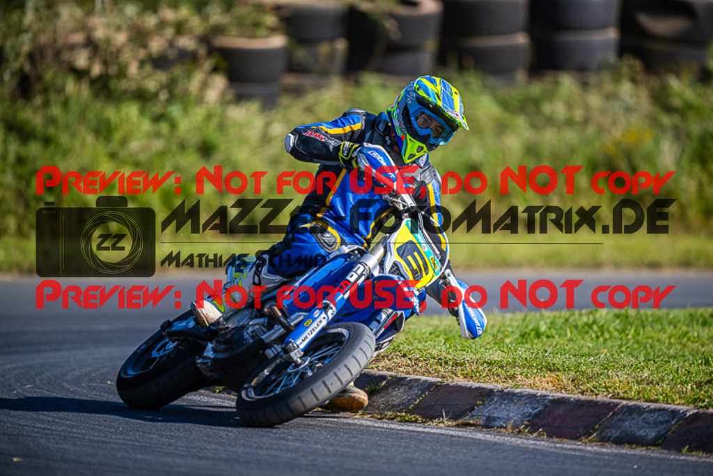 MaZZes_FotoMatrix_230916_3973 | S1