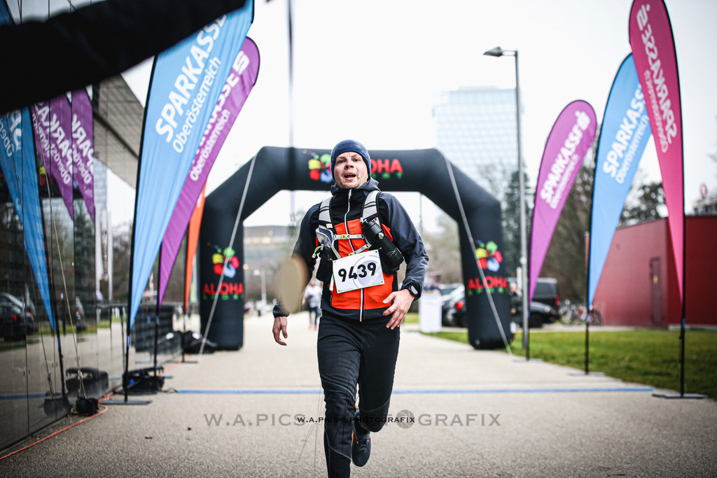 ..... | Linz, AUSTRIA,14. Dezember 25, ALOHA WINTERLAUF DEZEMBER 25 , Image shows: Photo: WAPICS / Andreas Willdoner