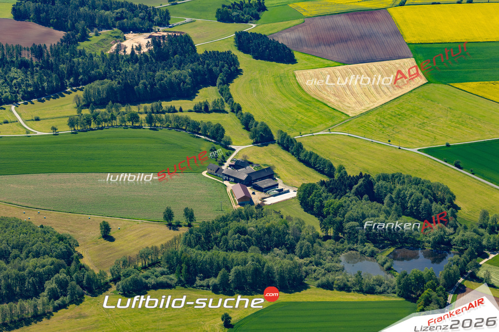 Das Luftbild zeigt :  Kemnath - Die Luftaufnahme wurde 2024 vom UL-Flugzeug aus erstellt ( keine Drohne ) - Hochauflösende Luftaufnahme - Für grossformatige Ausdrucke geeignet. Die Geschenkidee !Mit Lizenz und Bildrechte bestellbar