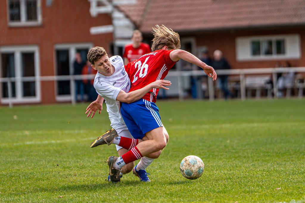 Fußball I Herren I Saison 2025-2026 I Halbfinale Kreispokal VEC I  BW Langförden - TV Dinklage II I 19160 | jns.sportfotos - Realisiert mit Pictrs.com