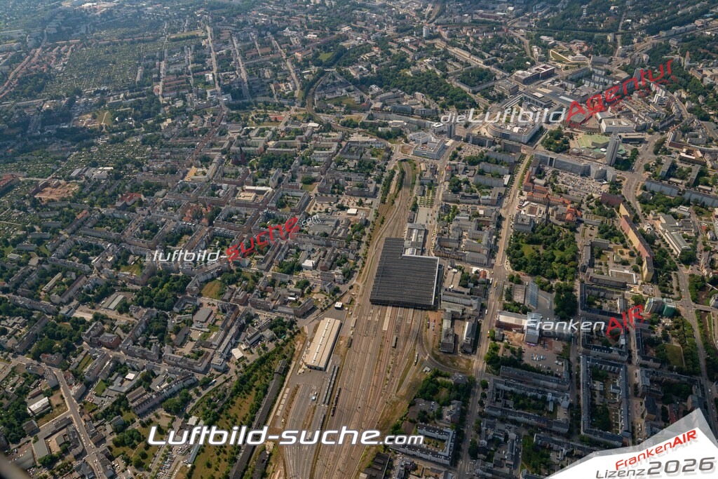 aktuelles Luftbild von Bahnhof Chemnitz - Luftaufnahme wurde 2018 von https://frankenair.de mittels Flugzeug (keine Drohne) erstellt.