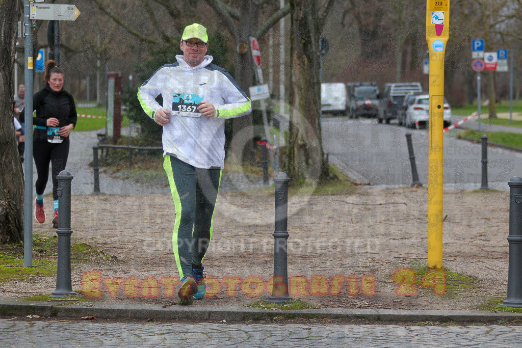 231231_1023_EV4_8649 | Sportfotografie im Rhein-Sieg Kreis, Köln, Bonn, NRW, Rheinland Pfalz, Hessen, etc. Unser Tätigkeitsfeld umfasst den Laufsport vom Volkslauf über den Marathon, Duathlon, Triathon bis zum Ultralauf wie Kölnpfad Ultra oder Schindertrail.