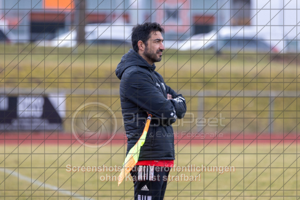 20250223_140028_0389 | #,1.FC Donzdorf (rot) vs. TSV Tettnang (schwarz), Fussball, Frauen-WFV-Pokal Achtelfinale, Saison 2024/2025, Rasenplatz Lautertal Stadion, Süßener Straße 16, 73072 Donzdorf, 23.02.2025 - 13:00 Uhr,Foto: PhotoPeet-Sportfotografie/Peter Harich