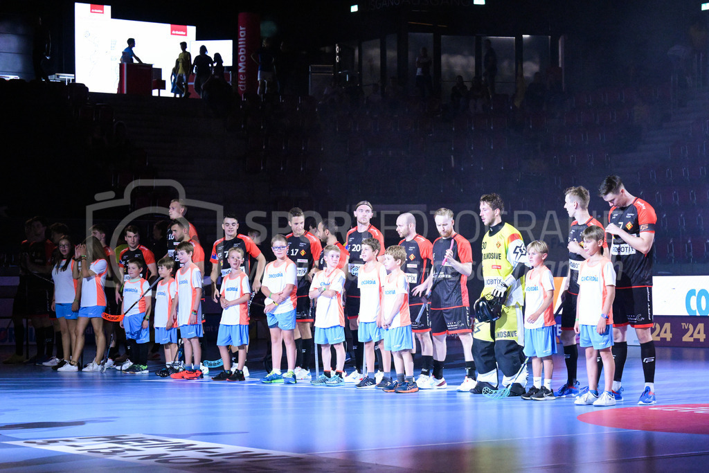 HC Rychenberg vs. Floorball Köniz - 28. August 2022 | HC Rychenberg vs. Floorball Köniz
AXA Arena, Winterthur
Die Spileler das HCR.
Bild: Sportfotografie Markus Aeschimann | www.markus-aeschimann.ch - Realisiert mit Pictrs.com