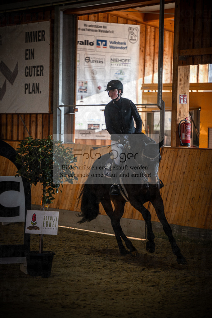 DOS_1743 | Entdecke hochwertige Reitturnierfotos von Foto Oger. Professionell, emotional und authentisch – jetzt Lieblingsmomente im Shop bestellen.Deutschlandweite Turnierfotografie. - Realisiert mit Pictrs.com