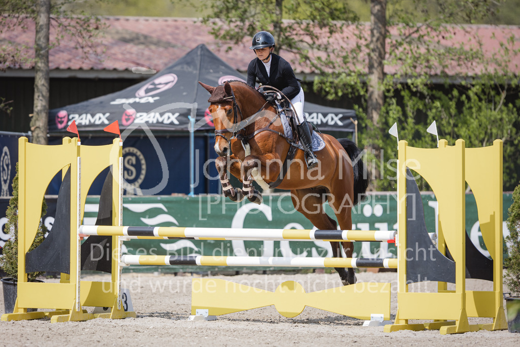 220426_Mühlen_SprPfA2-247 | Late Entry Mühlen
26.04.2022
02 Springpferde-A** 4-6j