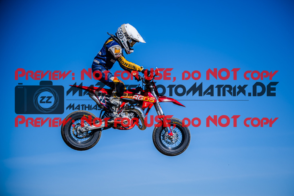 MaZZes_FotoMatrix_220904_3492 | ROOKIES